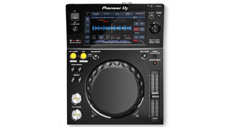 Pioneer XDJ-700 Media Player