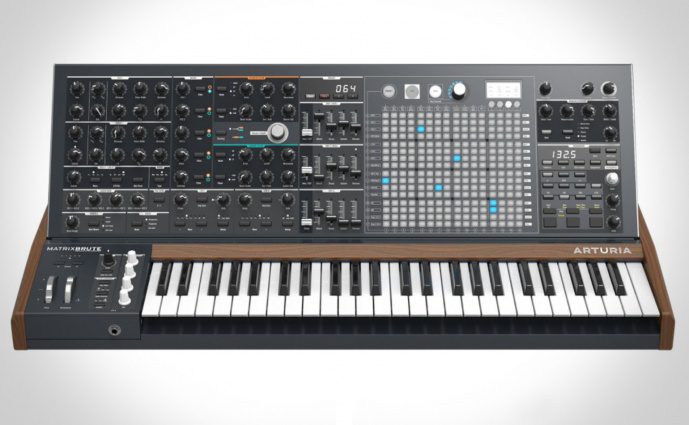 NAMM 2016: Arturia kündigt neuen großen Flaggschiff Synthesizer an - monophon.