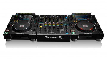 Pioneer DJM-900NXS2 und CDJ-2000NXS2