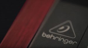 Behringer Analog Synthesizer Schnappschuss Teaser Logo 7