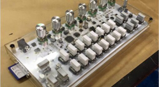 Twisted Electrons zeigt Prototyp eines Mini-Samplers