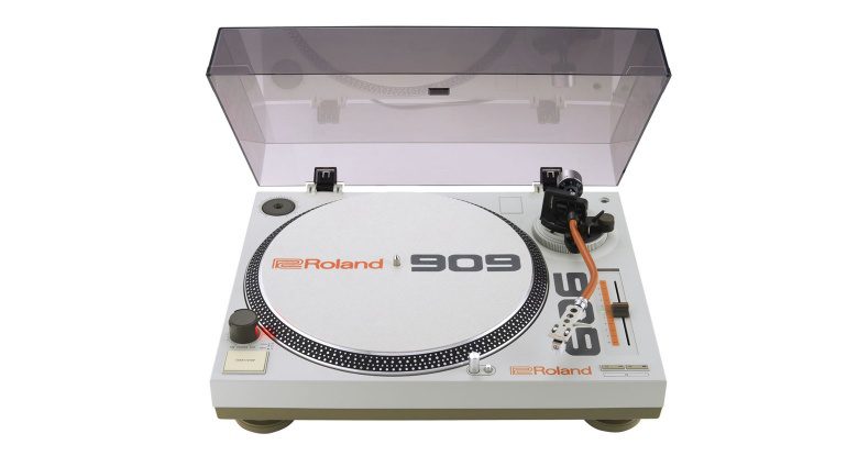 Roland TT-99