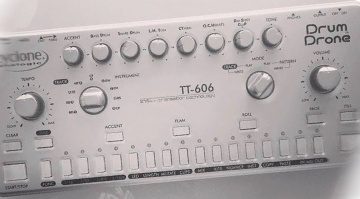 Cyclone Analogic Drum-Drone TT606