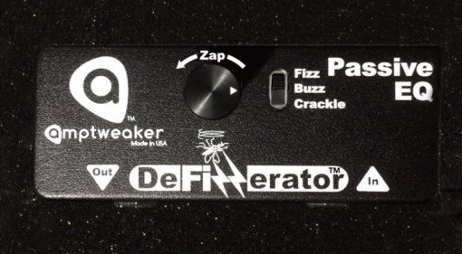 AmpTweaker DeFizzerator Pedal Effekt Passiv Equalizer Front