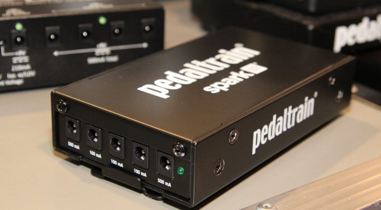 Pedaltrain Spark Netzteil 1