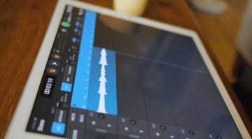 Retronyms Looperverse - der iOS Looper mit dem Bluetooth Pedal