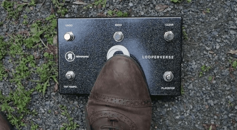 Retronyms Looperverse - der iOS Looper mit dem Bluetooth Pedal