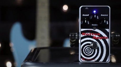 Keeley Rotten Apple Fuzz pedal