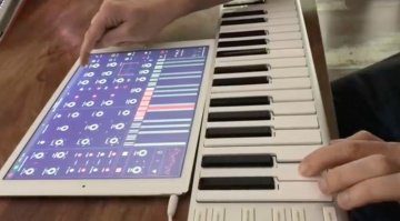 apeSoft mood - Moog Model D goes iPad