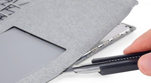 Microsoft Surface Laptop iFixIt Teardown Cutter Messer