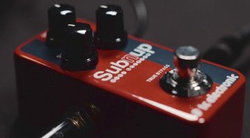 TC Electronic Sub'n'Up Mini Oktaver Effekt Pedal