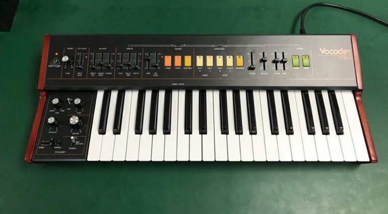 Behringer VC340