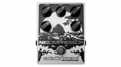 Der Catalinbread NiCompressor in White Soft Pearl.