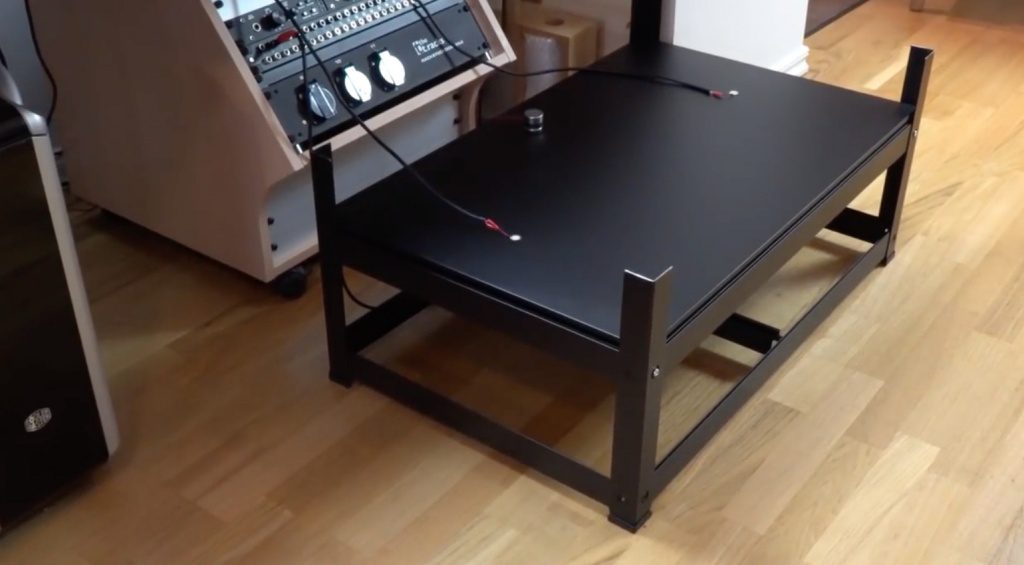 Bei Ikea gibt es mit BROR ein billiges DIY Plate Reverb! gearnews.de