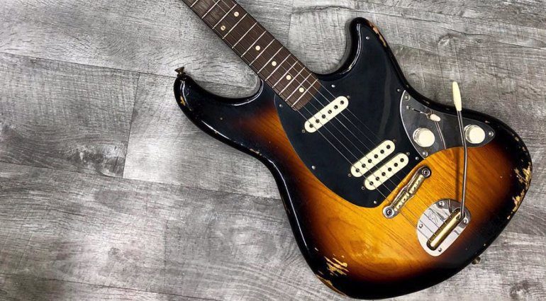 Fender-Custom-Shop-Ron-Thorn-California-Special-