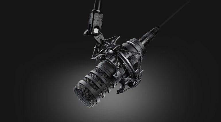 RME Babyface Pro Podcasting Bundle: Audio Technica BP40