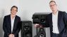 Tim Carroll (CEO Focusrite Group) und Christian Hellinger (CEO ADAM Audio)