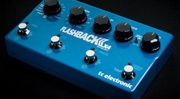 TC-Electronic-Flashback-2-X4-Delay-Now-with-MASH