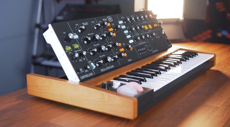 Behringer Poly D - ein vierstimmiger Minimoog Model D!