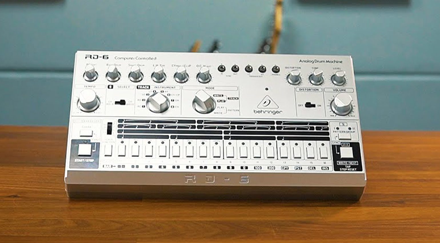 Behringer RD-6