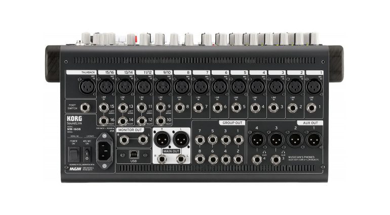 Korg MW-1608 Rückseite