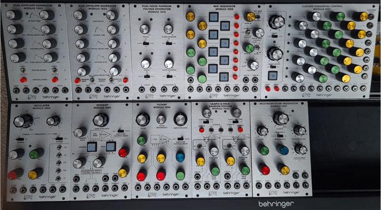 Behringer ARP 2500 Module