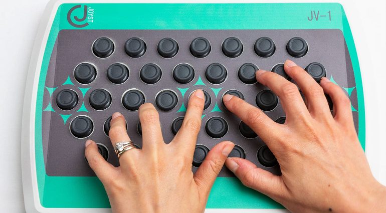 Joyst JV-1: zocken oder komponieren mit dem Gamer-style Joystick MIDI-Controller