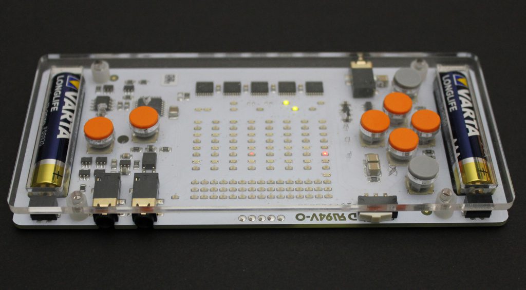 Angecheckt: nanoloop FM – Synthesizer/Sequencer im Joypad-Format ...