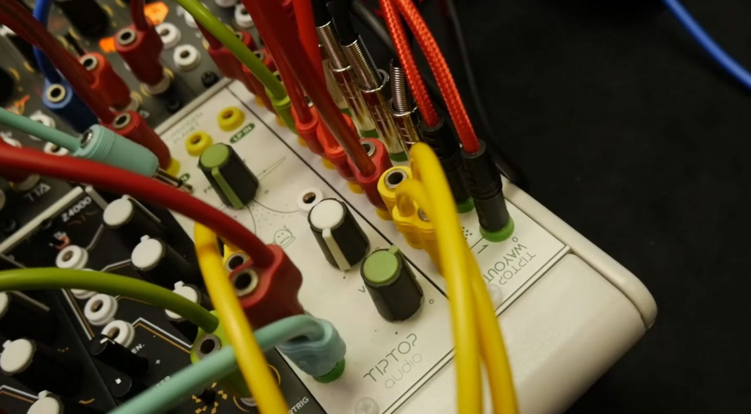 Superbooth 21 Tiptop Audio FSU und MOD FX Effektmodule gearnews.de