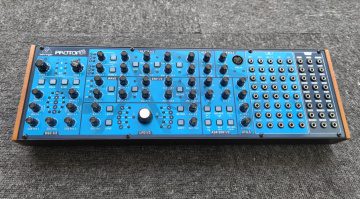 Behringer Proton