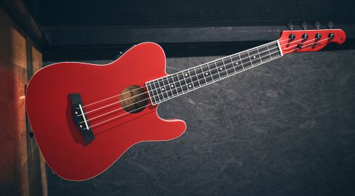 Harley Benton Rocker Uke Red Satin & UkeBass OPNT: Stylische Ukulelen!