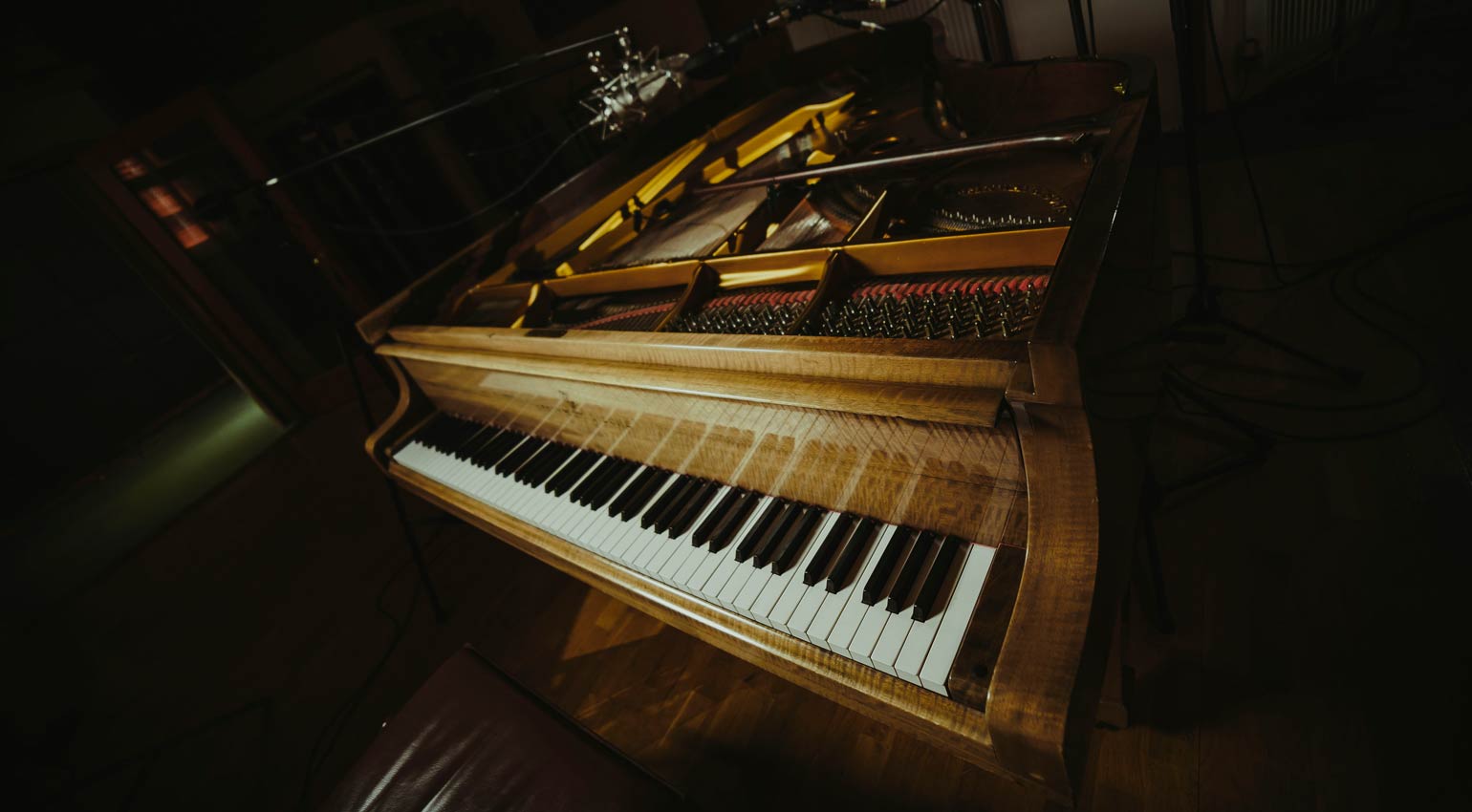 Spitfire Audio Orig!nals Intimate Grand Piano