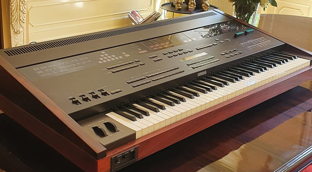 Yamaha DX1