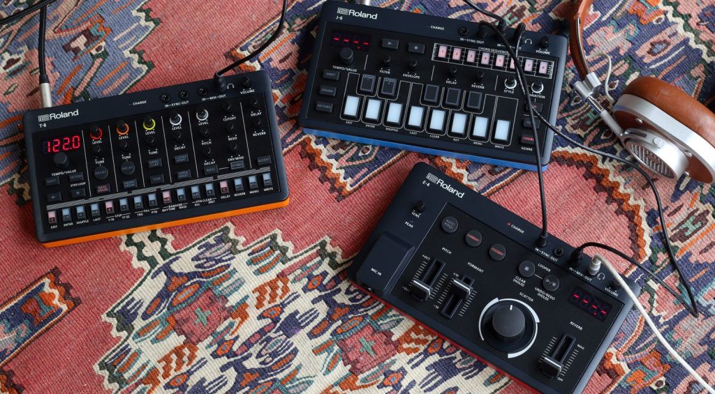Angecheckt: Roland AIRA Compact T-8, J-6 und E-4