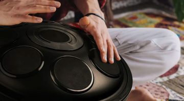 Lumen Handpan: Die elektroakustische Gongmaschine mit MIDI