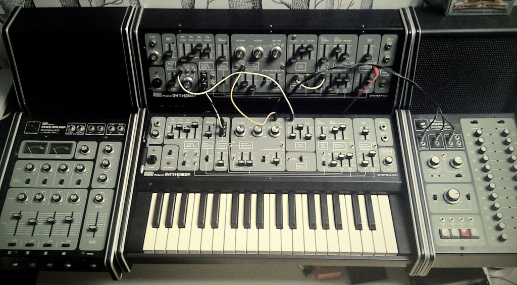 Roland System-100