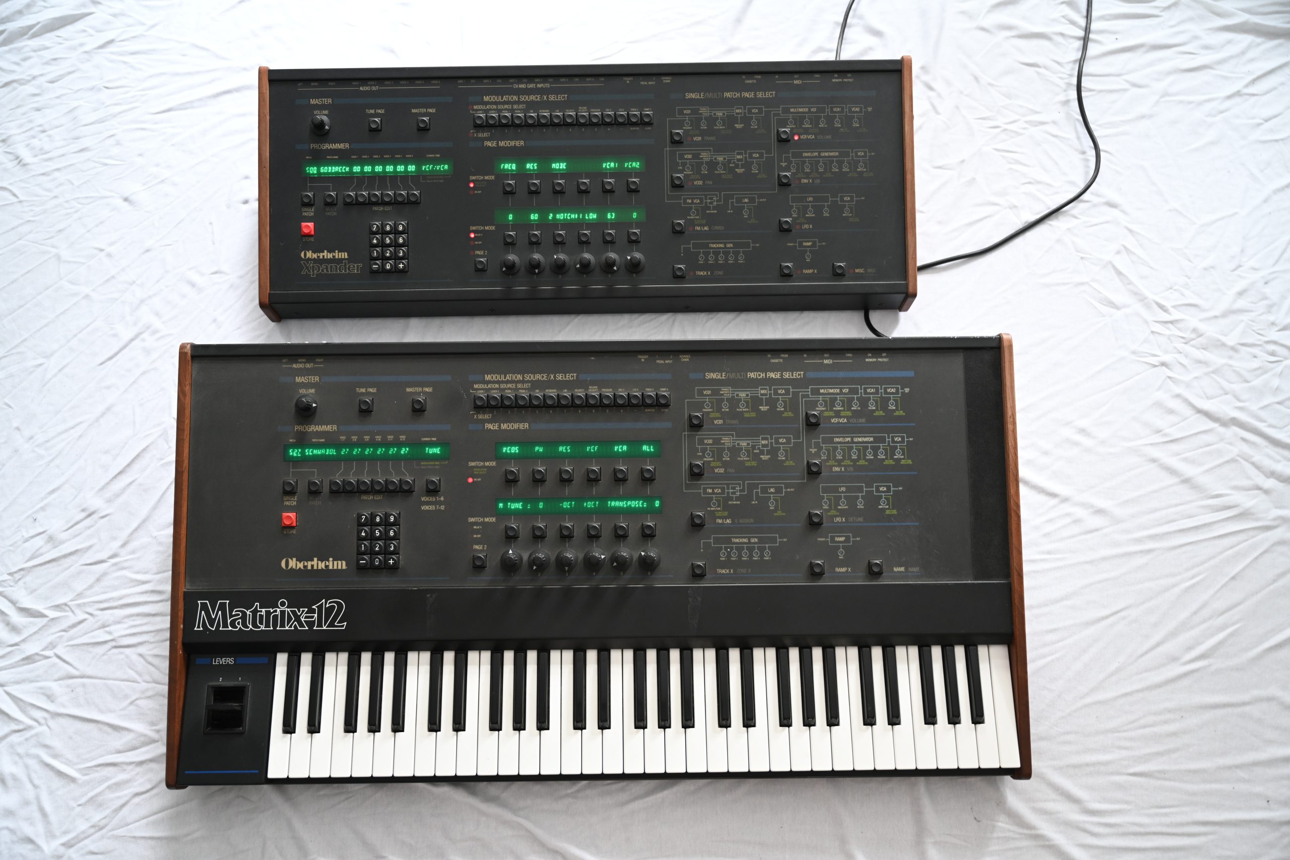 Oberheim Matrix-12 und Xpander