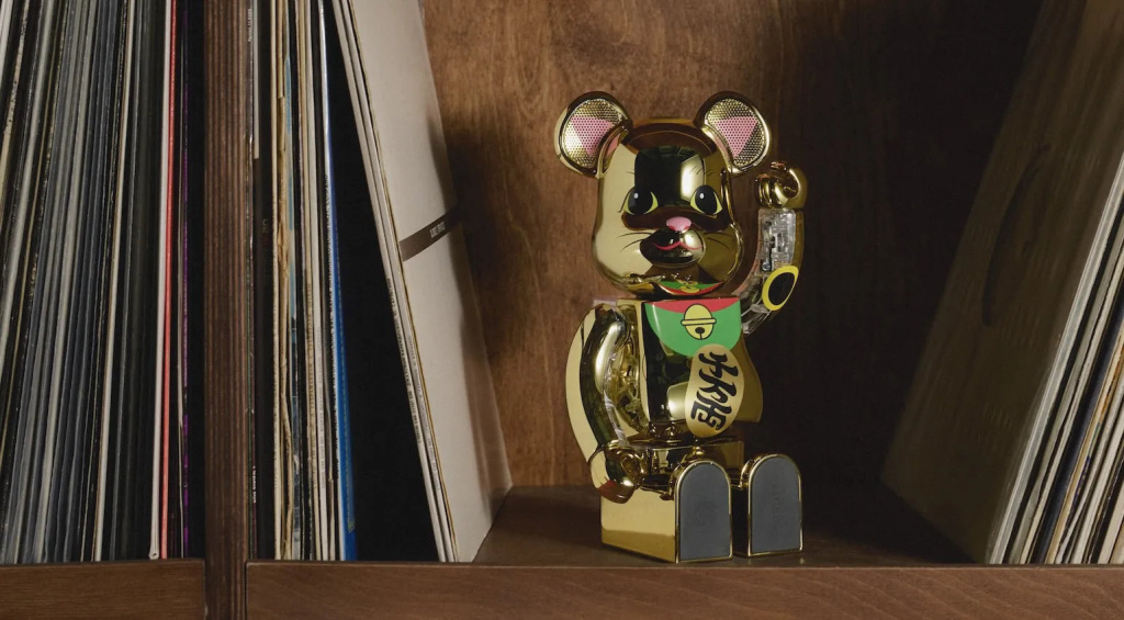Bearbrick Audio Maneki Neko Edition