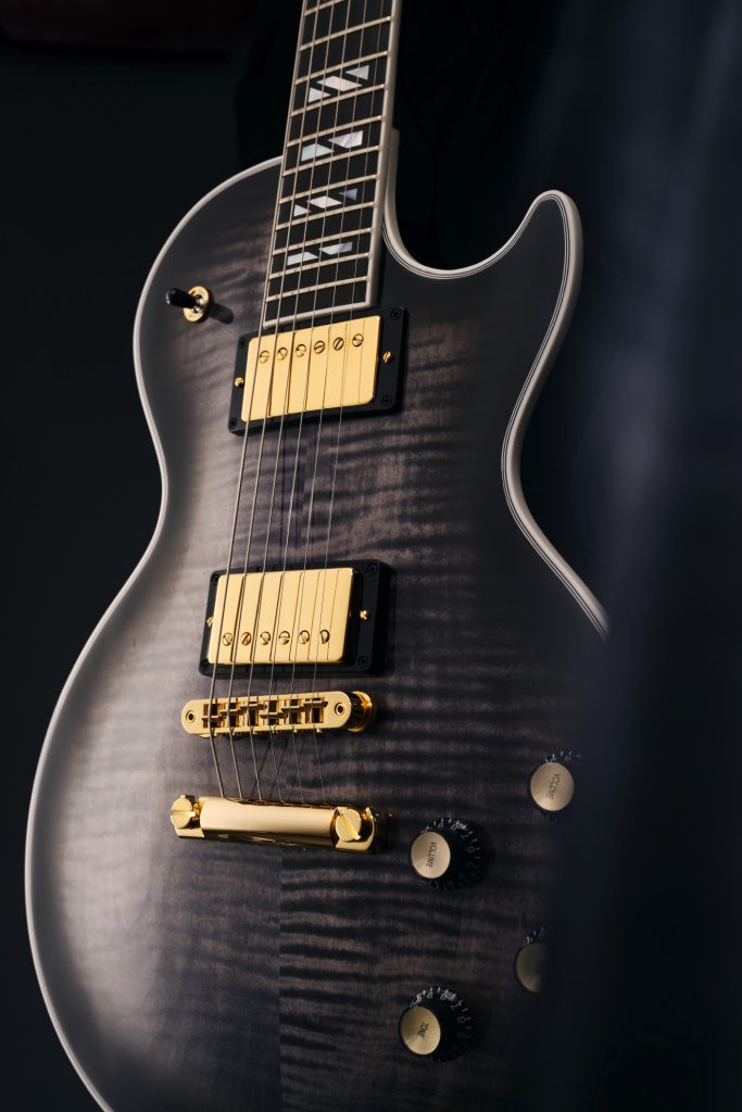 Translucent Ebony Burst