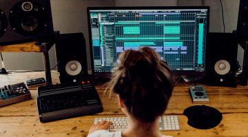 Das ist noch kein offizielles Bild zu Steinberg Cubase 13, nur der Teaser zur Vorgängerversion