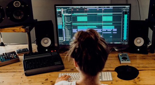 Das ist noch kein offizielles Bild zu Steinberg Cubase 13, nur der Teaser zur Vorgängerversion