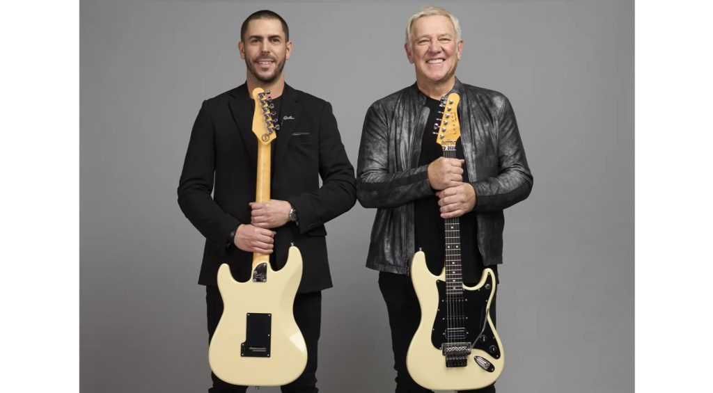 Alex Lifeson (r.) mit Godin CEO Simon Godin