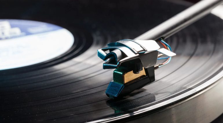 Rekordumsätze bei Vinyl in den USA: Hat Streaming ein Problem?