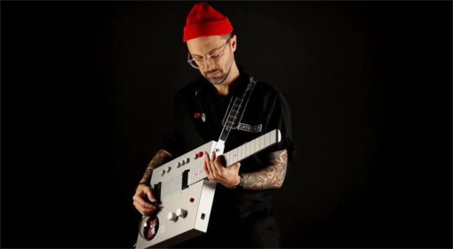 Love Hultén MIDI Guitar: Chiptune-NES-Katzen-Gitarre