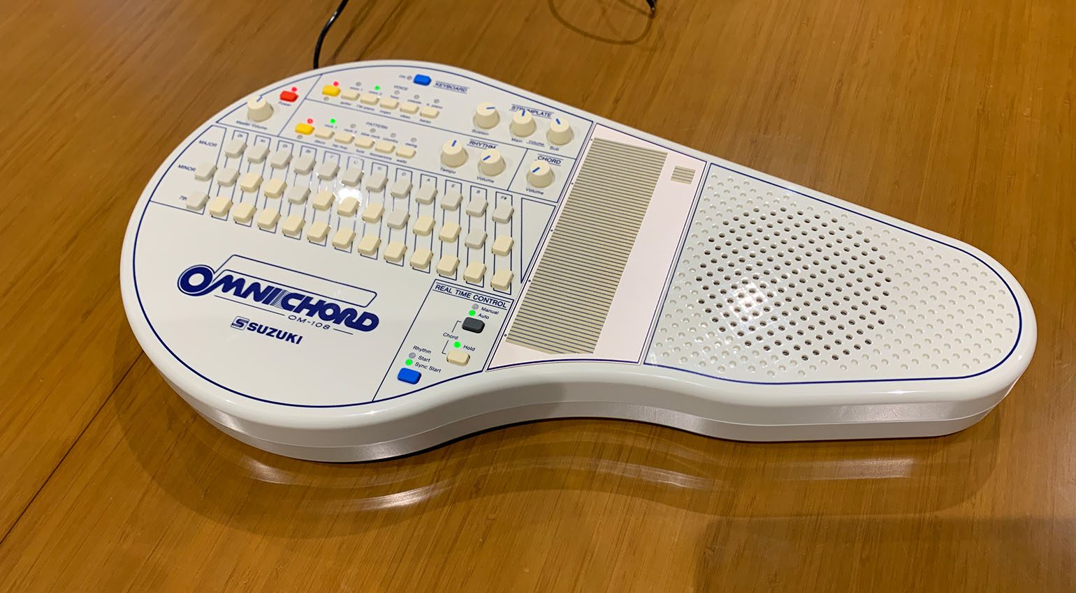 Suzuki Omnichord OM108 Angecheckt! gearnews.de
