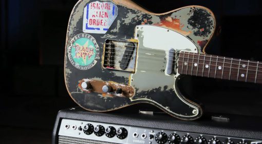 Fender Joe Strummer Limited Edition Masterbuilt. Eine Telecaster mit Punkrock-Geschichte für Sammler mit ausreichend Kleingeld.