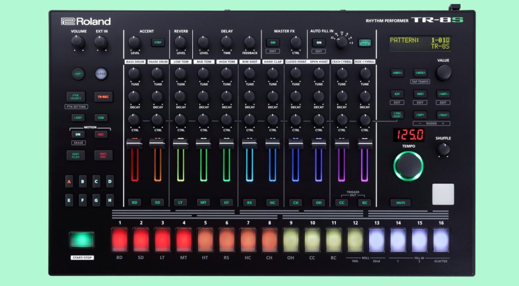 Roland TR-8S - Drum Machine für den Hybrid DJ