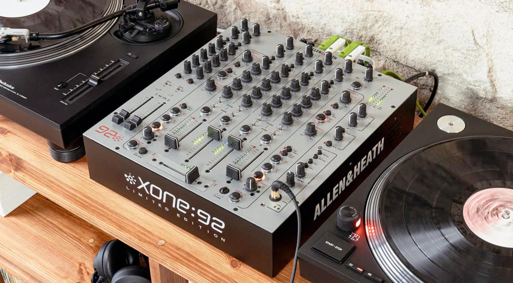 Allen & Heath Xone:92 Limited Edition 