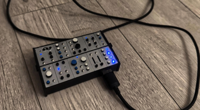Mini Modular Fairlight Wavetable Synthesizer Journal