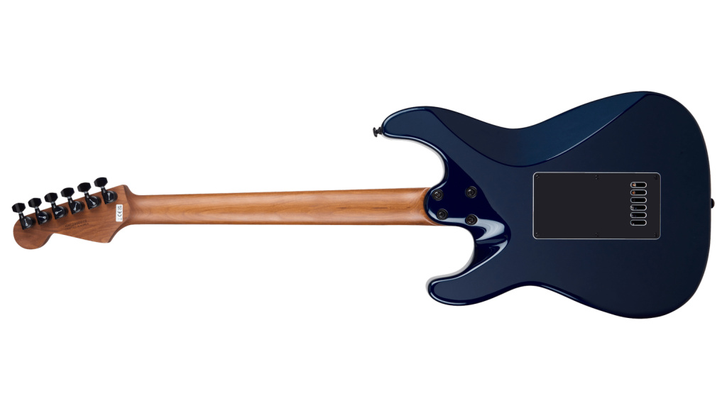 Die neue Charvel Pro-Mod Plus So-Cal EVTN6 E hat einen sehr langen Namen, überzeugt aber mit geradliniger Optik und direktem Rocksound!